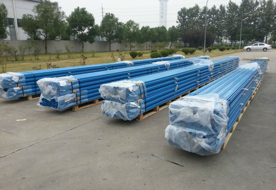 O tubo quadrado fez a barra de apoio da pálete para que o racking resistente da pálete aumente a capacidade de rolamento