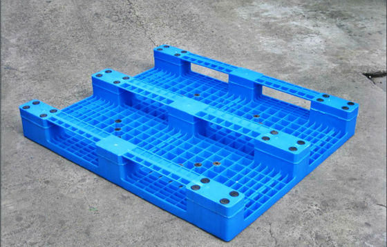 Паллеты HDPE девственницы промышленные сверхмощные многоразовые пластичные для пакета пакгауза