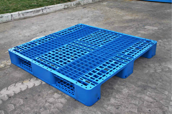 Páletes plásticas do transporte de Rackable para o armazenamento/distribuição, recicl plástico azul da pálete