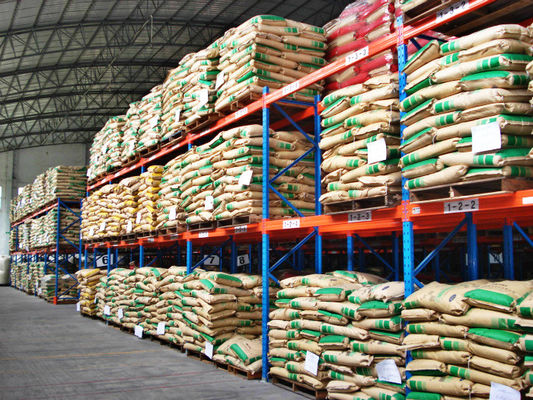 Racking resistente selettivo del pallet con il rivestimento della pittura della mano della polvere