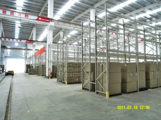 Penyimpanan Pusat Adaptable Selective Pallet Rack Dengan Powder Coat Cat Finish